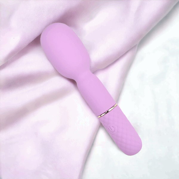 Nauti Petites 10 Speed Wand Vibrator